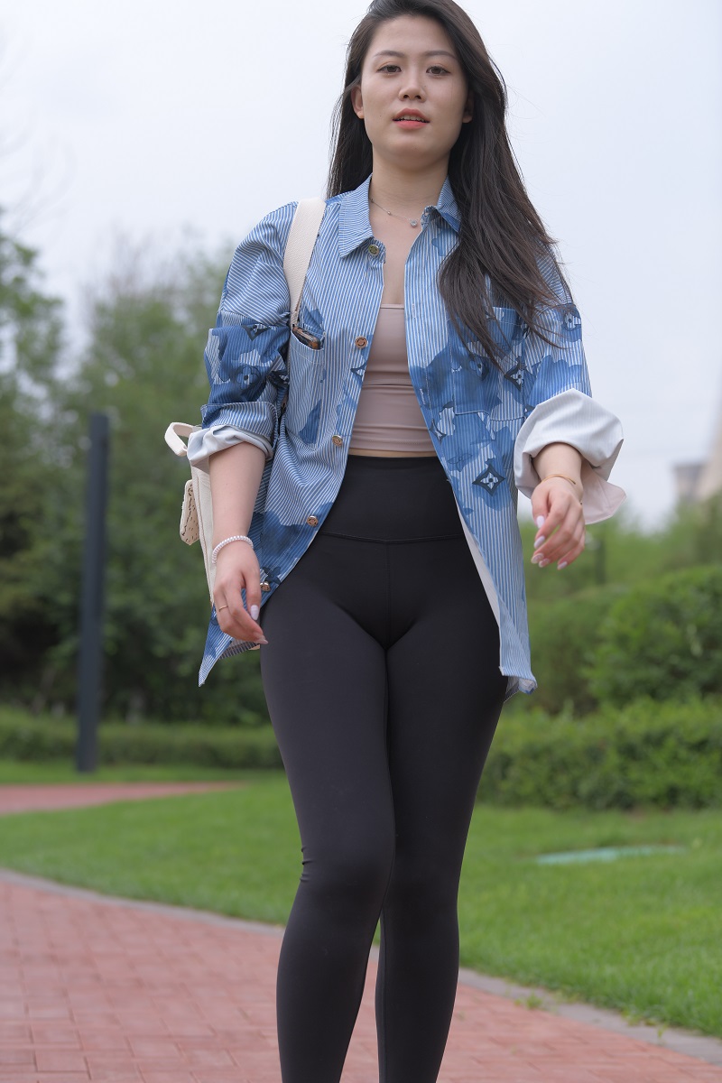 一始街拍模拍作品 暖心